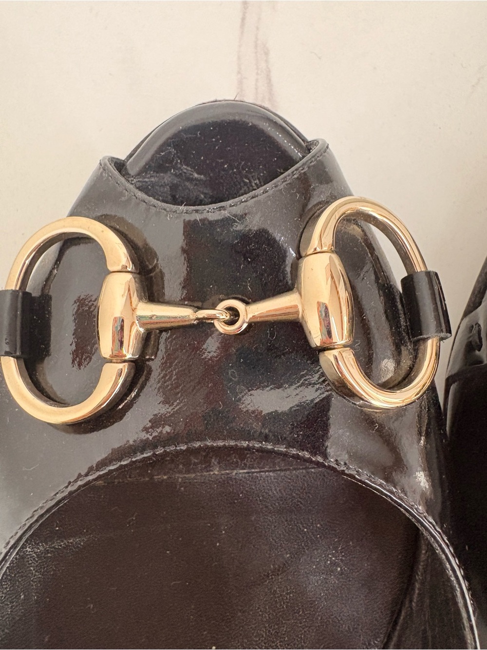 Gucci Black Patent Leather Peep-Toe Slingback Flats with Gold Horsebit - Picture 6 of 6